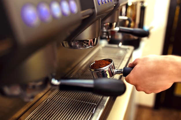 Barista ekspres do kawy szlifierka maszynowa Portalifter Concept