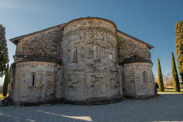 Bazylika Santa Giulia Bonate Sotto