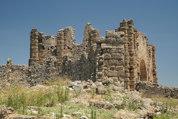 Zdjęcie bazylika starożytnego miasta aspendos w antalyi turkiye