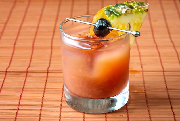 Bermuda Rum Swizzle