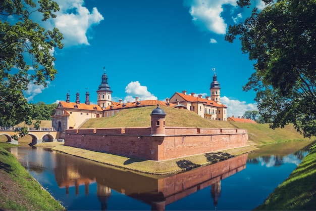 Białoruski zamek przyciągania w mieście Nieśwież Białoruś