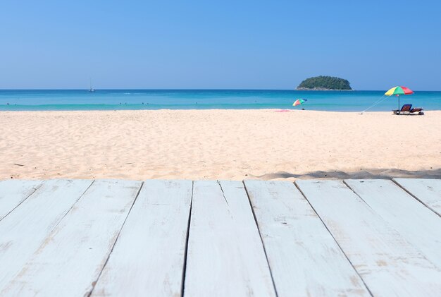 Zdjęcie biały most na plaży, tajlandia