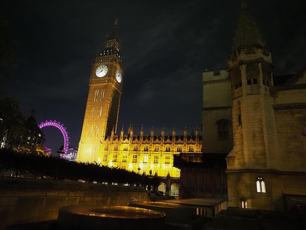 Big Ben w Londynie