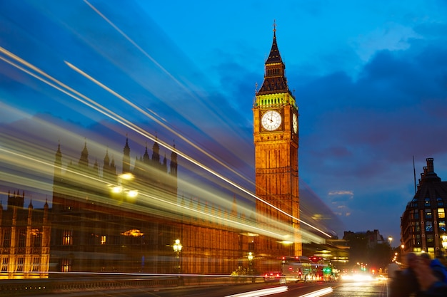 Big Ben Zegarowy wierza w Londyńskim Anglia