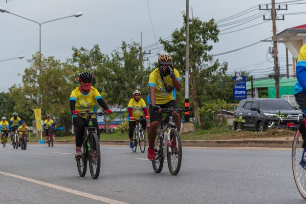 Bike Un Ai Rak Na Rowerze