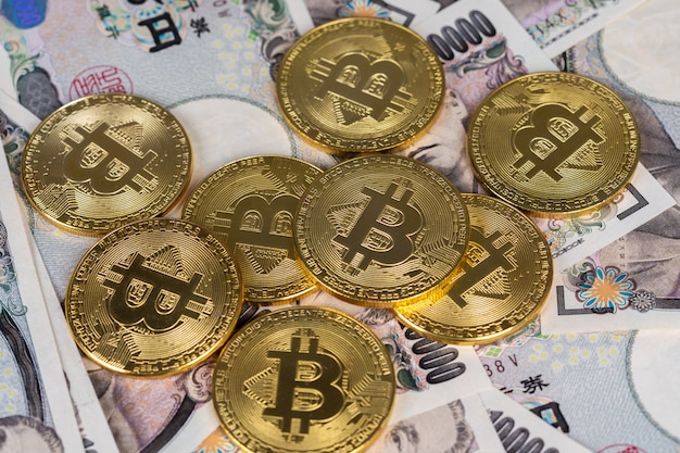 Bitcoin na japońskim banknocie (jen)