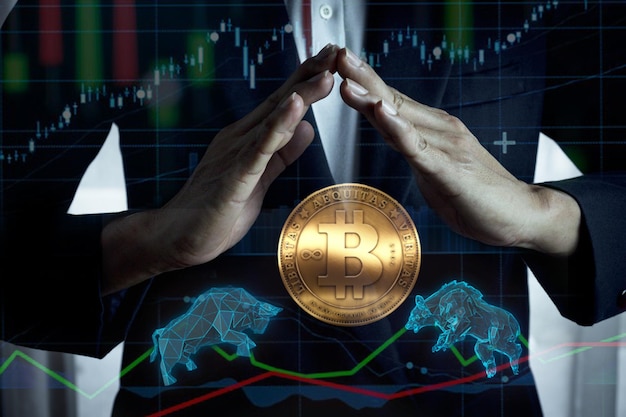 Biznesmen chroniący inwestycje finansowe w Bitcoin Bull and Bear Market