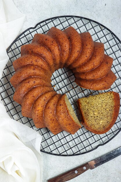 Zdjęcie bolu pisang lub ciasto bananowe