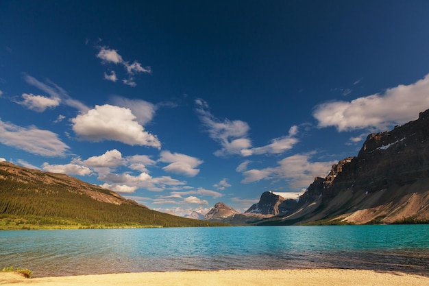 Bow Lake, Icefields Parkway, Park Narodowy Banff, Kanada