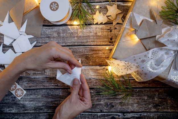 Boże Narodzenie zdobione pudełko z papieru origami Symbol byka