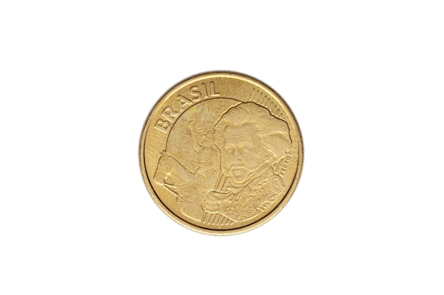 Zdjęcie brazylijska moneta dziesięć realów na białym tle
