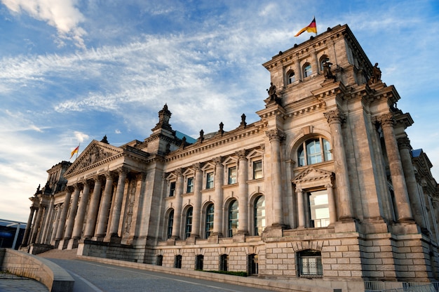Zdjęcie budynek reichstagu w berlinie