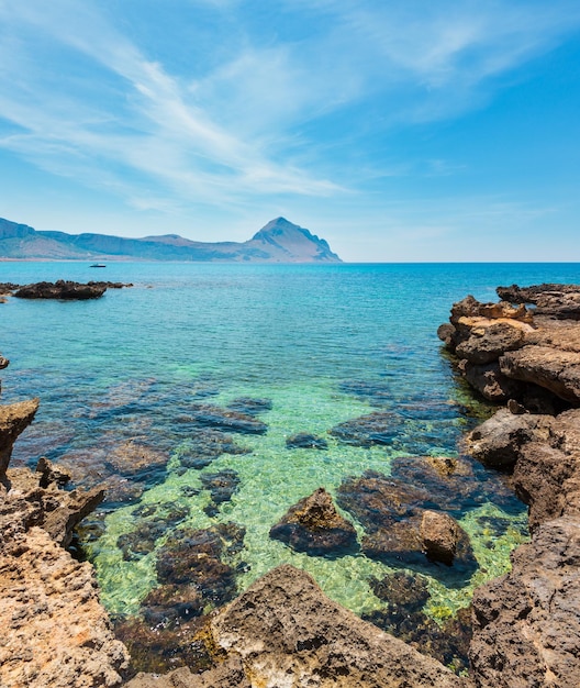 Cala di Punta Lunga wybrzeże Macari Sycylia Włochy