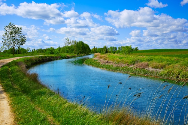 Canal De Castilla Channel Autorstwa Saint James Way