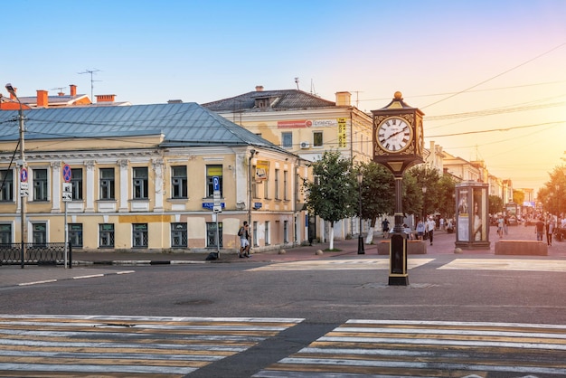 Casy na Trehsvatskoj ulice Zegar na ulicy Trehsvyatskaya