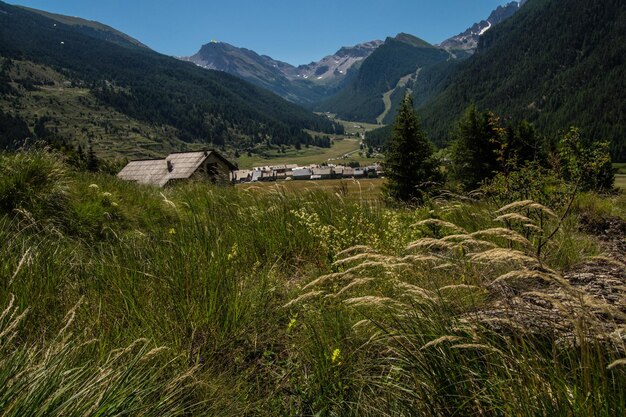 Ceillac queyras w hautes alpes we francji