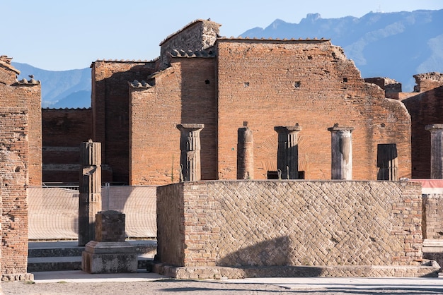 Centrum starożytnego miasta Pompeje