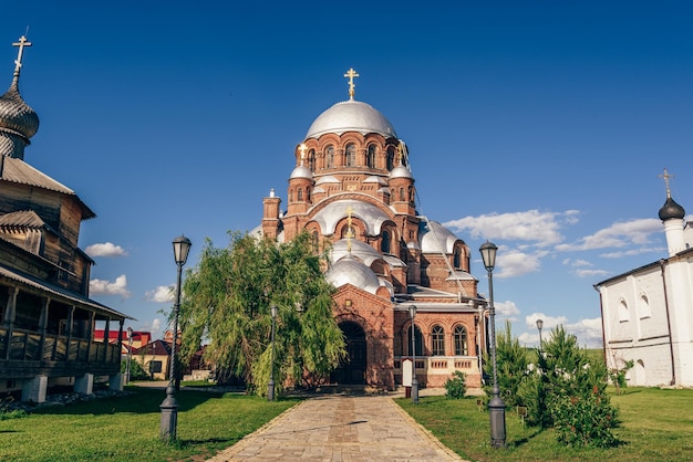 Cerkiew Bogurodzicy Radość Wszystkich Smutnych w klasztorze Ioanno Predtechensky w Sviyazhsk