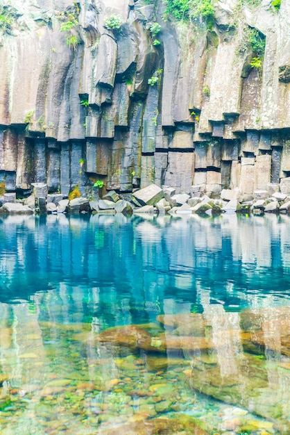 Cheonjeyeon Wodospady W Jeju Isaland