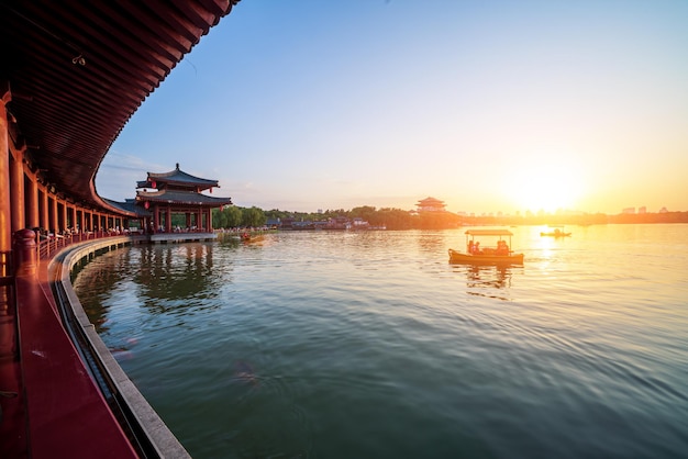 Chiny (xianTang Paradise) Latarnie na Święto Latarni