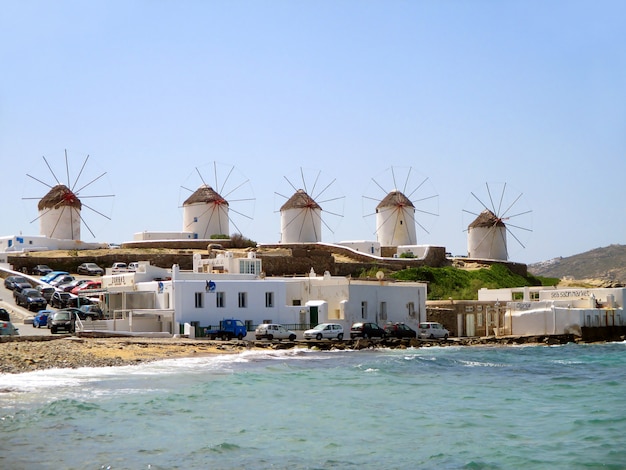 Chora wiatraki na wzgórzu Mykonos miasto, Mykonos wyspa Grecja