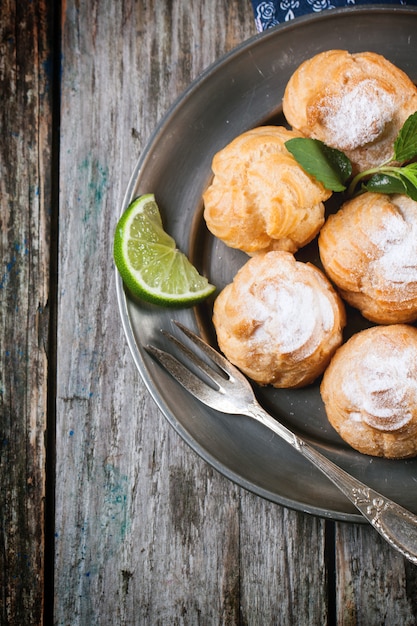 Ciasta profiteroles