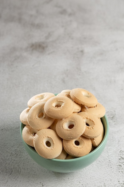 Ciasteczko kokosowe Shortbread ciasteczka kokosowe w misce