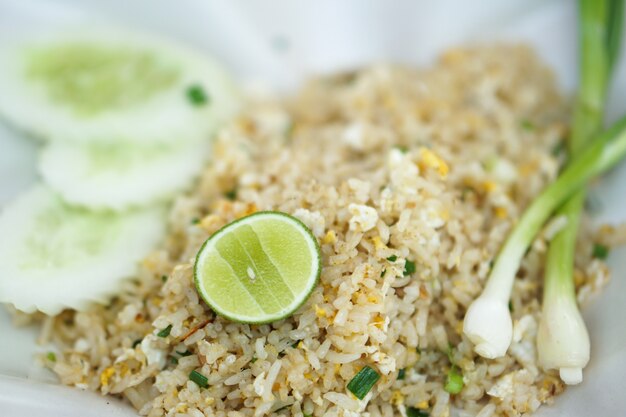 Zdjęcie close-up crab fried rice