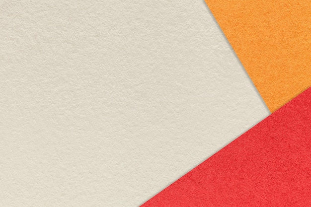 Craft beżowy kolor tła papieru z czerwonym i pomarańczowym obramowaniem Vintage karton z kości słoniowej Szablon prezentacji