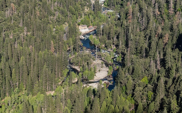 Creek w Dolinie Yosemite