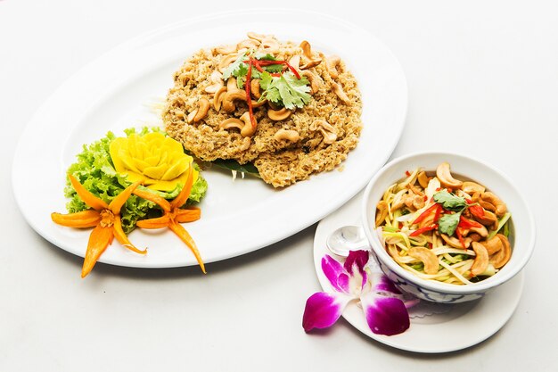 Crispy Sum Sałatka, Tajskie Jedzenie