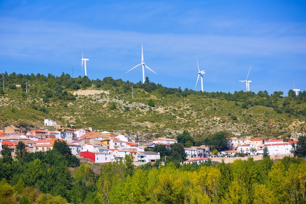 Cuenca San Martin de boniches wieś z wiatrakami