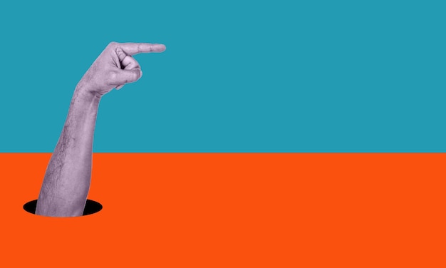 Cyfrowy kolaż sztuki współczesnej Ręka wskazująca palcem na pustą przestrzeń reklamową