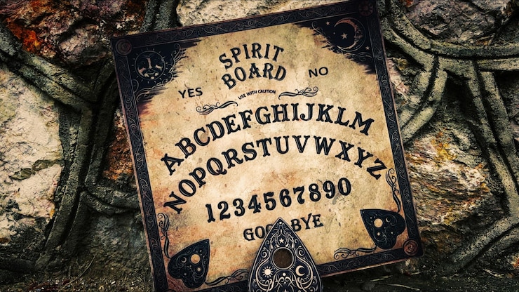 Zdjęcie czarownictwo duchowa gra halloween ouija board