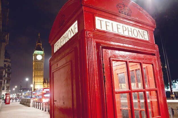 Czerwona Budka Telefoniczna I Big Ben W Londynie