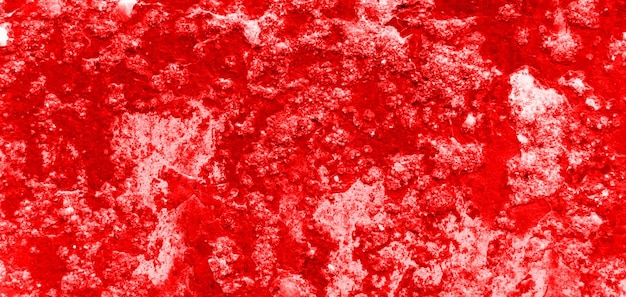Czerwone tło z białą obwódką i czerwonym tłem.