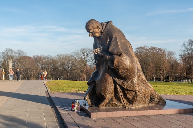 Zdjęcie częstochowa polska 01 stycznia 2023 pomnik kardynała stefana wyszyńskiego na jasnej górze