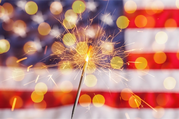Czwarty lipca brylant pirotechnika lipiec patriotyzm flaga kultura amerykańska
