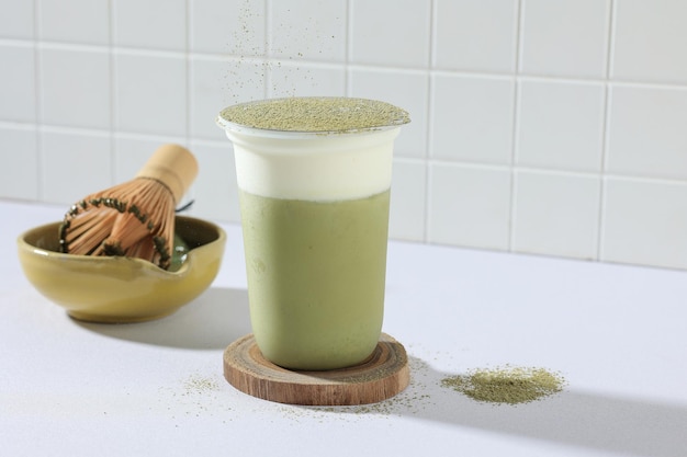 Dalgona Matcha Zielona herbata Milkshake