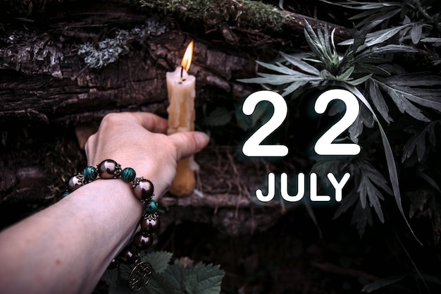 Data kalendarzowa na tle ezoterycznego rytuału duchowego 22 lipca to dwudziesty drugi dzień miesiąca