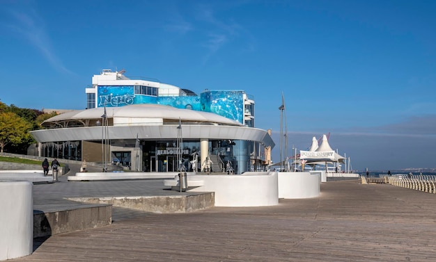 Delfinarium na plaży Lanzheron w Odessie na Ukrainie