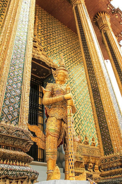 Demon Guardian w Wat Phra Kaew