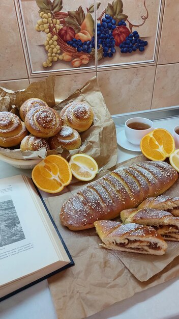 Zdjęcie deszert z jedzeniem, delikatny, powietrzny ciastko