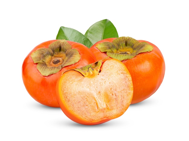 Dojrzałe persimmons na białym tle