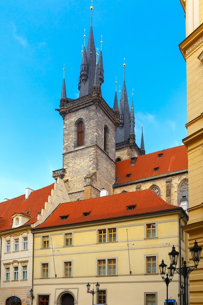 Dom Z Wieżą Na Rynku Starego Miasta Czechy