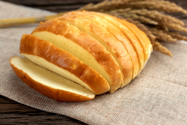 Domowy chleb ziemniaczany