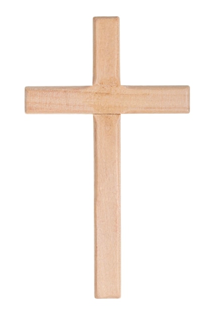 Zdjęcie drewniany krzyż izolowany na białym tle z ścieżką wycięcia