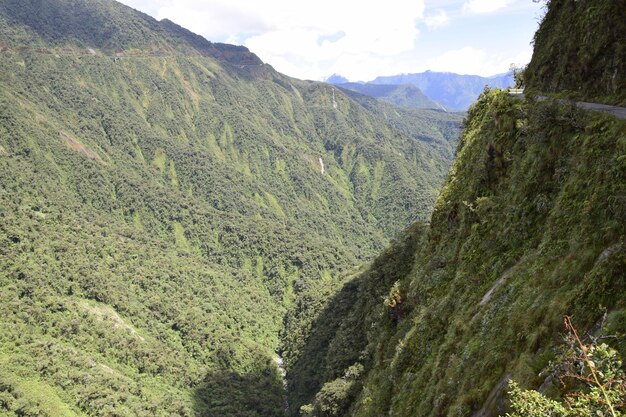 Droga śmierci Camino De La Muerte Yungas North Road Między La Paz I Coroico Boliwia