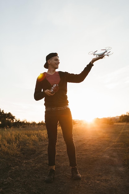 Dron Zabawka Helikopter Dla Dorosłych Rc Elektronika Technologia Innowacje Modelowanie Samolotów Zabawa Rozrywka Koncepcja