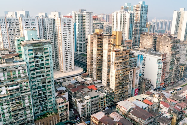 Drone wysoki kąt Widok scenerii wsi brudne slumsów śródmieścia w Makau, Chiny.